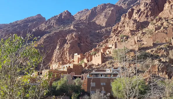 La Maison-Traditionnelle-Tafraoute-Anti-Atlas-Excursion.jpg
